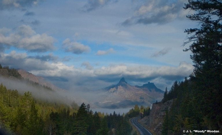 Scenic byways are located between Cody and Yellowstone National Park.