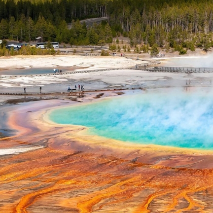 Vibrant Grand Prismatic Spring in Yellowstone National Park, showcasing stunning colors and natural beauty in Wyoming, USA